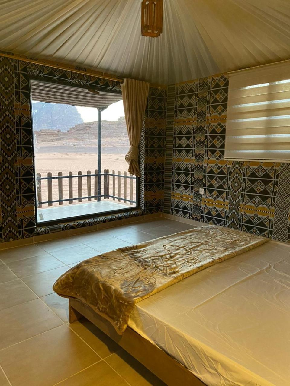 Rum Under The Stars Camp Wadi Rum Ngoại thất bức ảnh