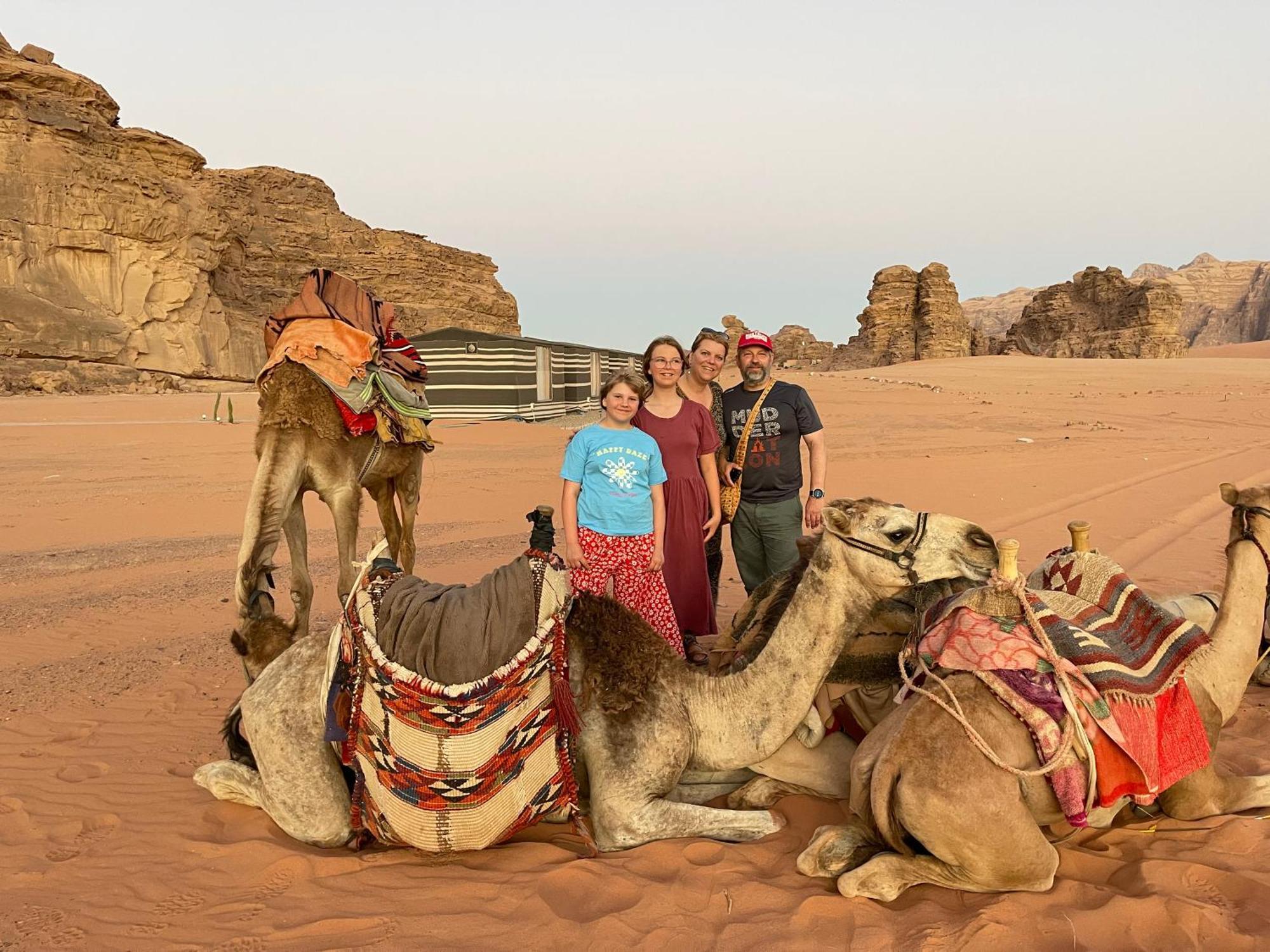 Rum Under The Stars Camp Wadi Rum Ngoại thất bức ảnh