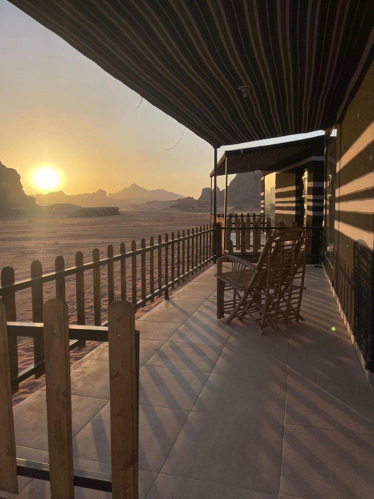 Rum Under The Stars Camp Wadi Rum Phòng bức ảnh